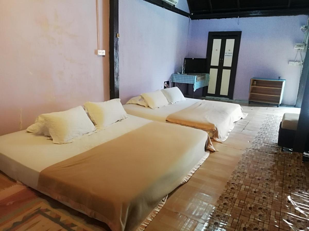 Mykampung Chalet Hotel Ipoh Bagian luar foto